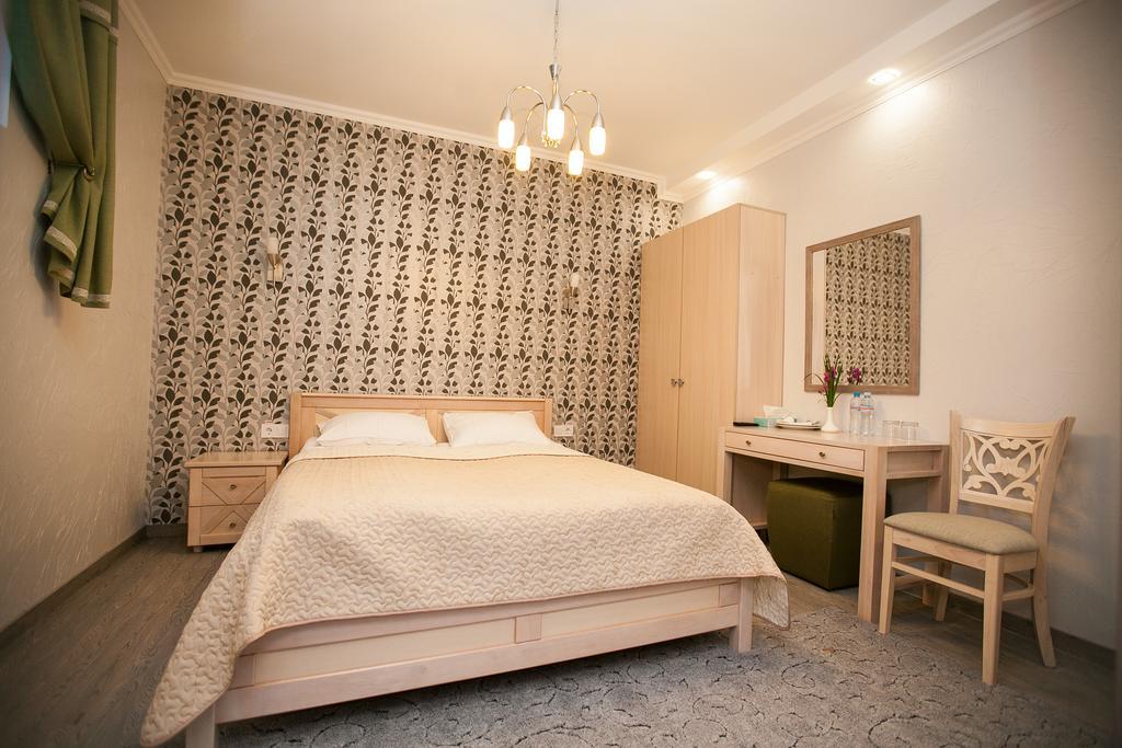 Hotel Marsen Vinnytsia Quarto foto